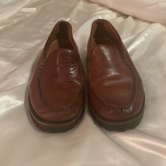 7.5 AA LADIES COLE HAAN CHUNKY SOLE LOAFERS. Never worn. - Picture 2 of 8